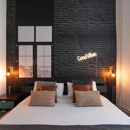 Academy Industrial Chic Apartment แบร์กาโม ภายนอก รูปภาพ