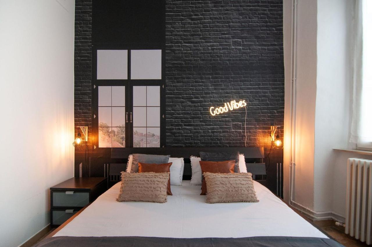 Academy Industrial Chic Apartment แบร์กาโม ภายนอก รูปภาพ