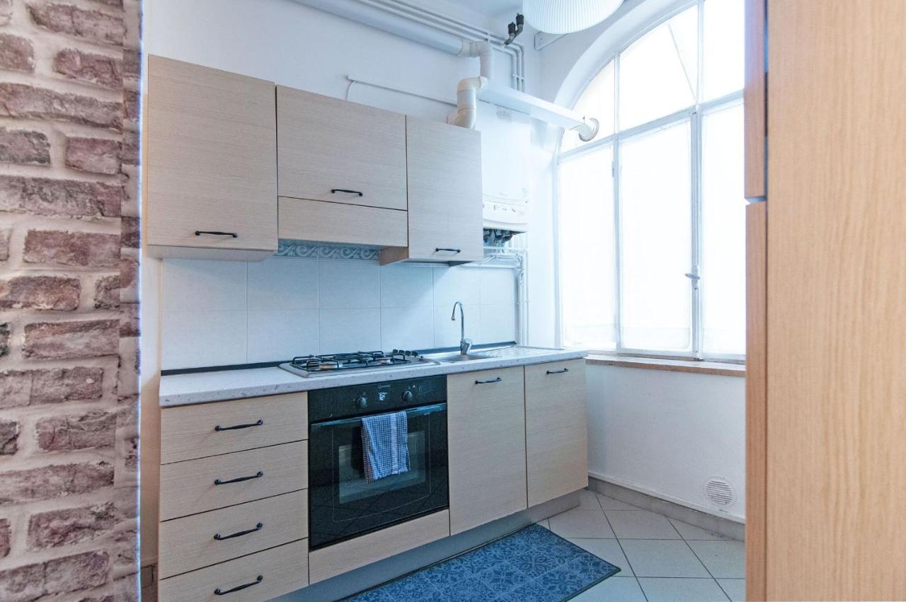 Academy Industrial Chic Apartment แบร์กาโม ภายนอก รูปภาพ