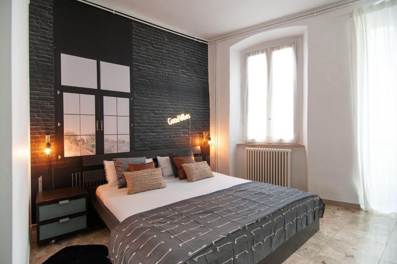 Academy Industrial Chic Apartment แบร์กาโม ภายนอก รูปภาพ