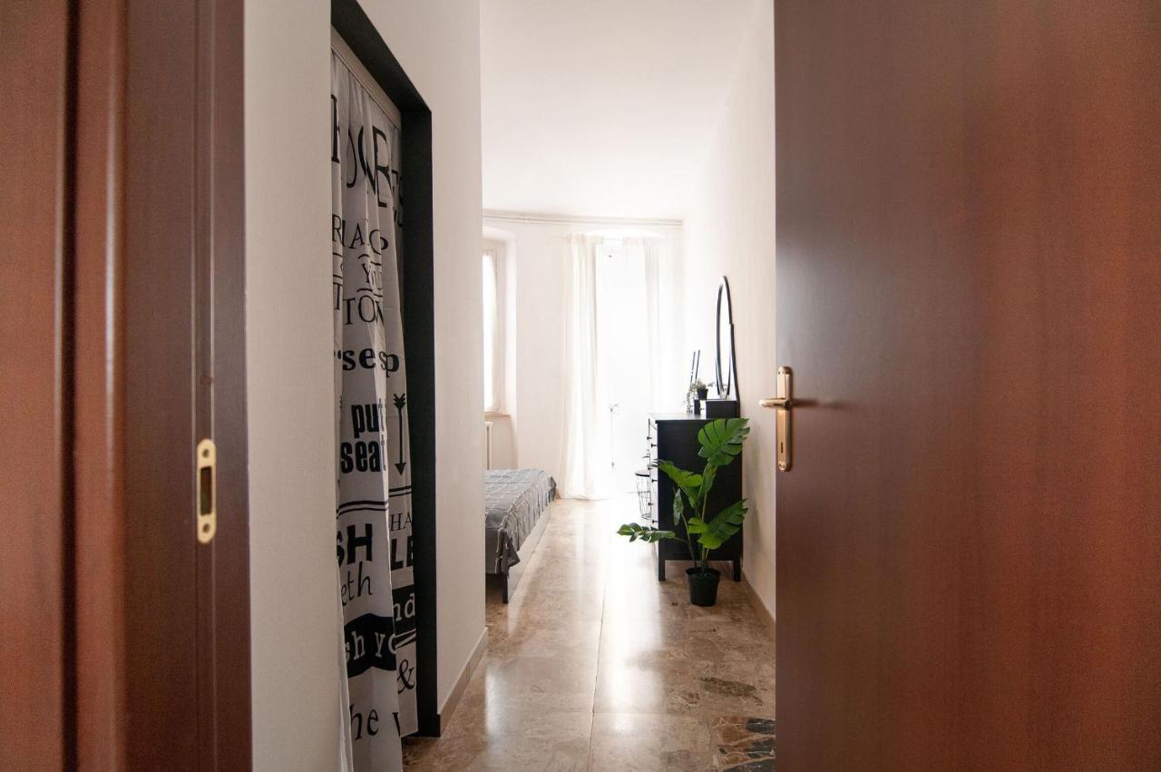 Academy Industrial Chic Apartment แบร์กาโม ภายนอก รูปภาพ